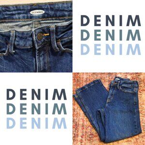 Old Navy Straight/Cropped Leg Jeans - Dark Wash - Size 0 - GUC